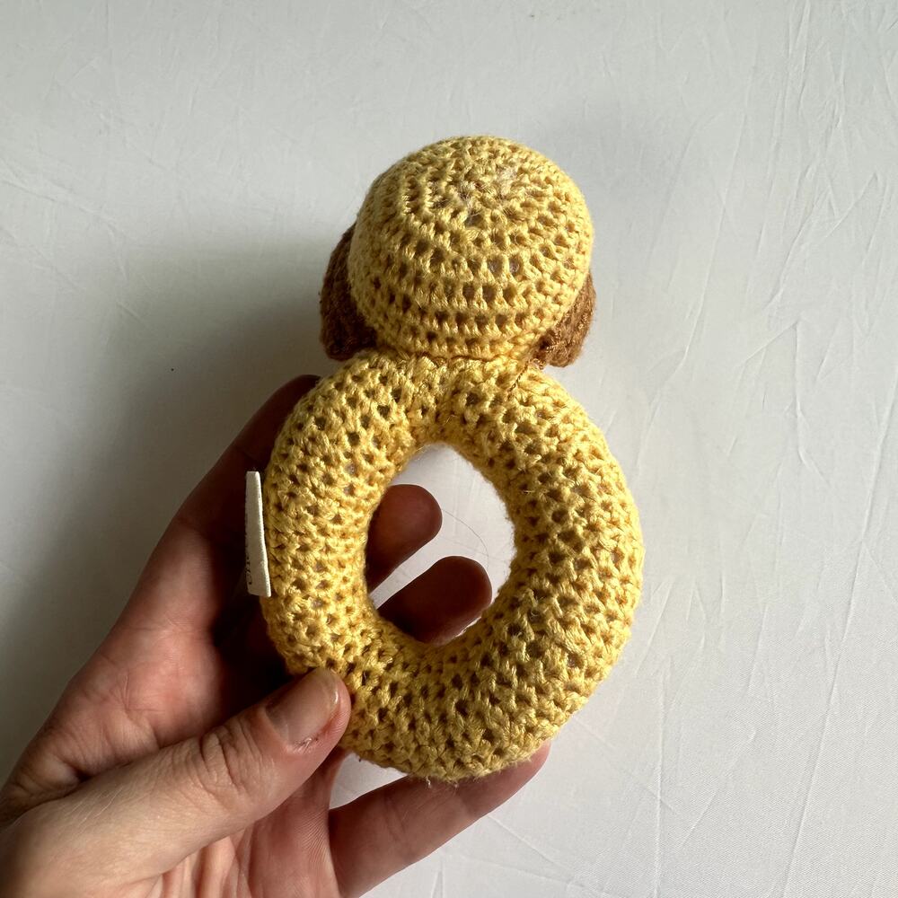 Cheengoo Lion Ring Crocheted Rattle - Picture 6 of 7